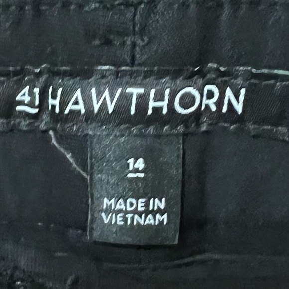 Black women’s dress pants size 14. - Picture 3 of 3